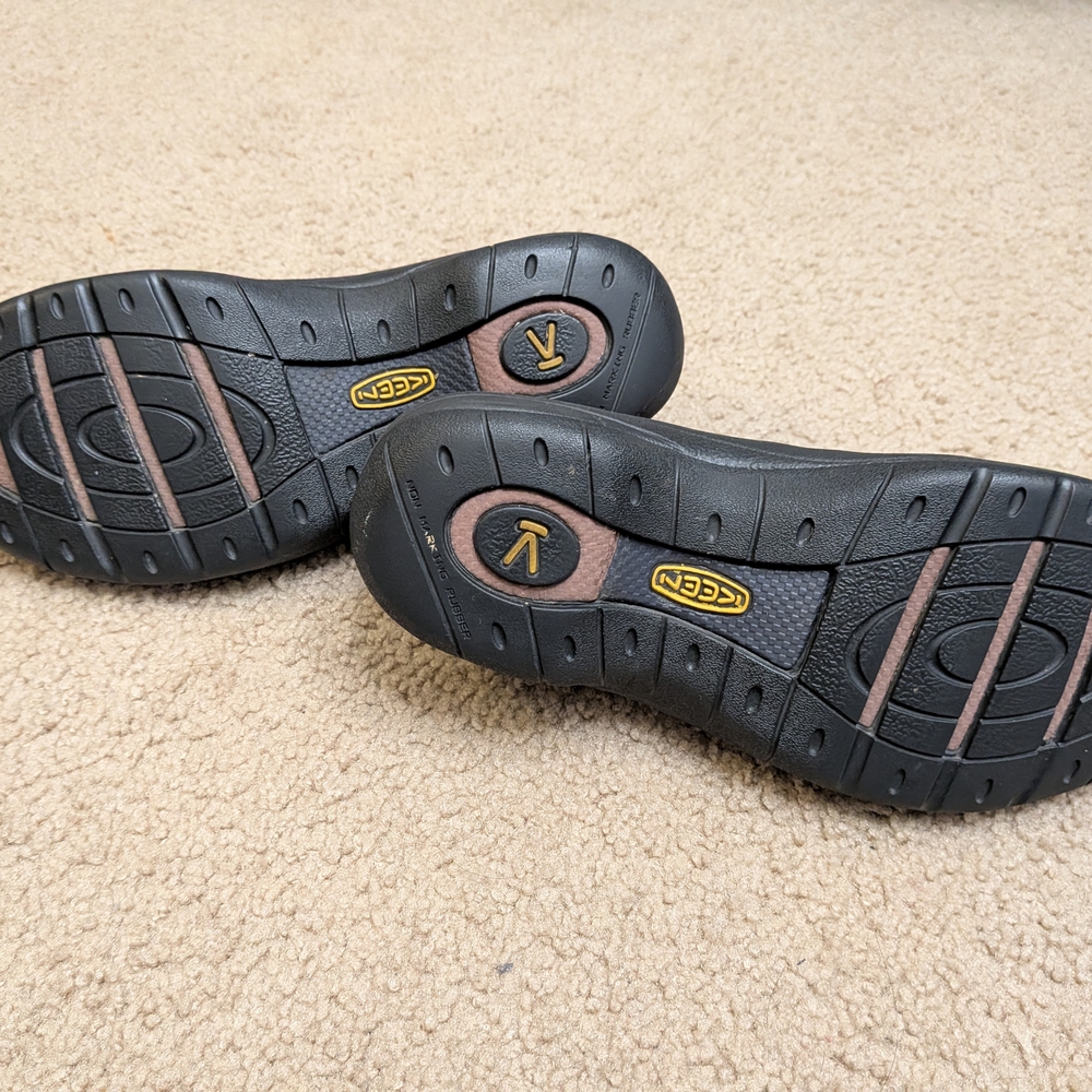 Keen Brown Slip-On Shoes - Picture 4 of 4